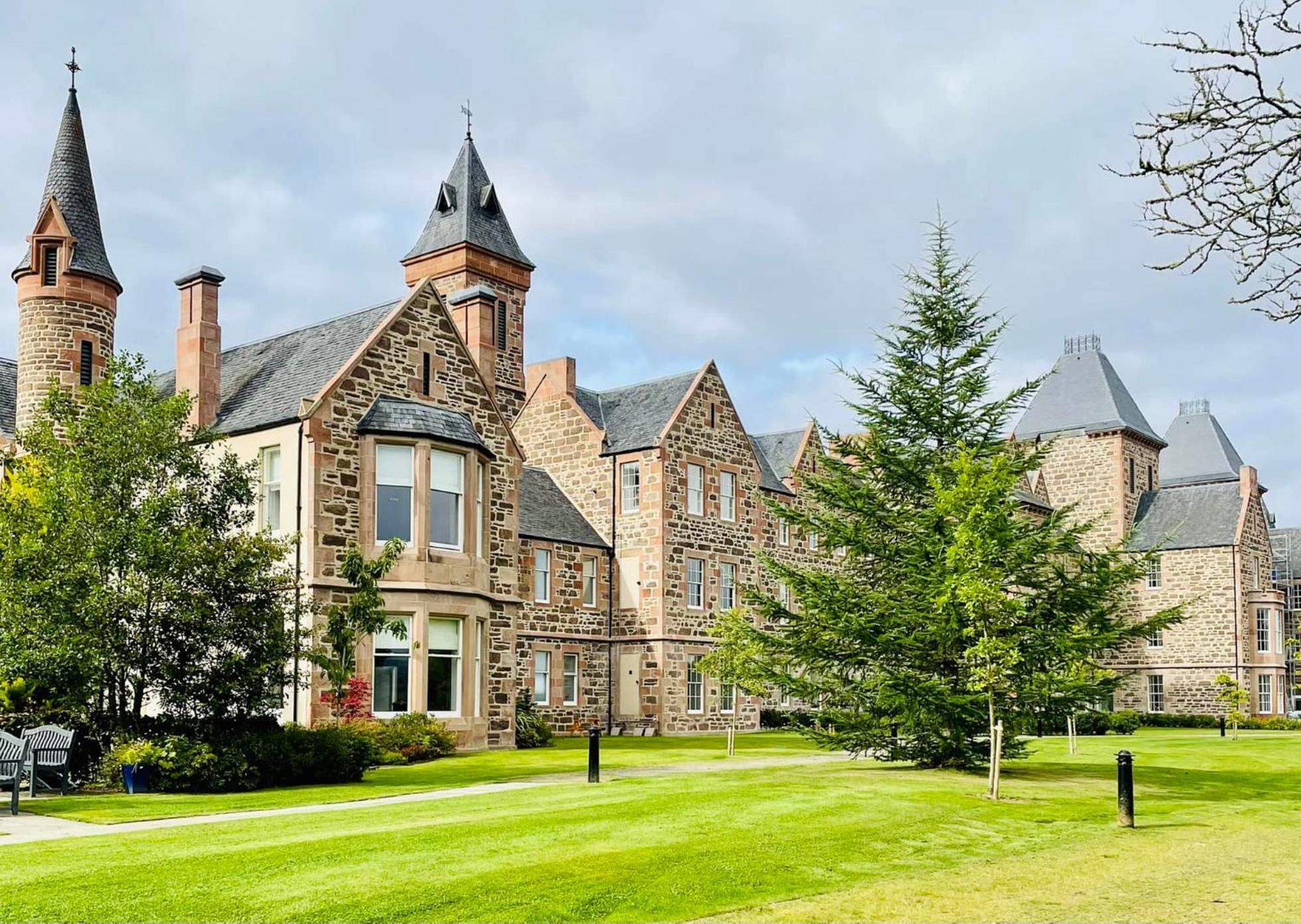 Great Glen Townhouse Inverness Exterior foto